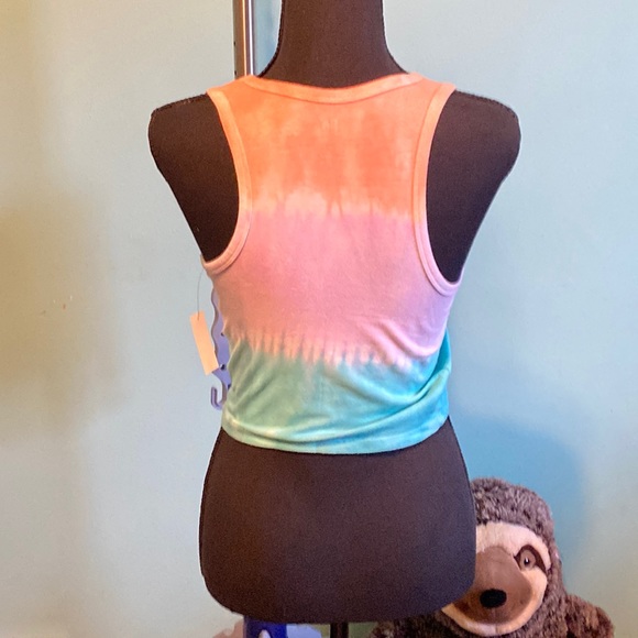 NWT So Medium Tie Dyed Crop Tank - Picture 4 of 5